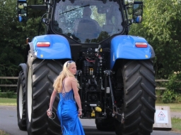 YR11 Prom 2025 - Arrivals